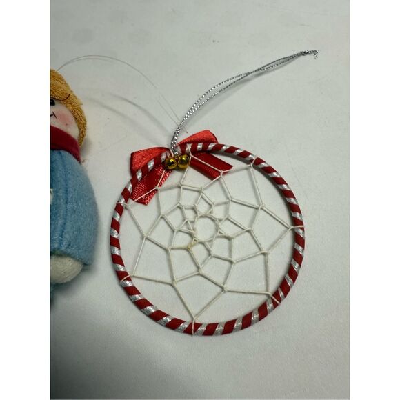 Set of 2 Christmas ornaments Snowman Plush ornament and a dreamcatcher-style - Picture 4 of 7